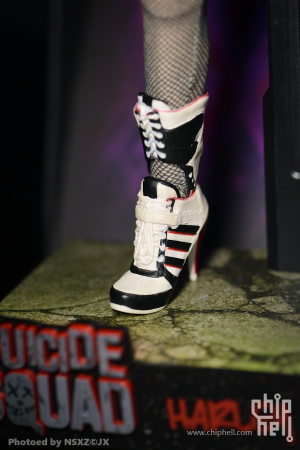 hottoys16自杀小队小丑女harleyquinn
