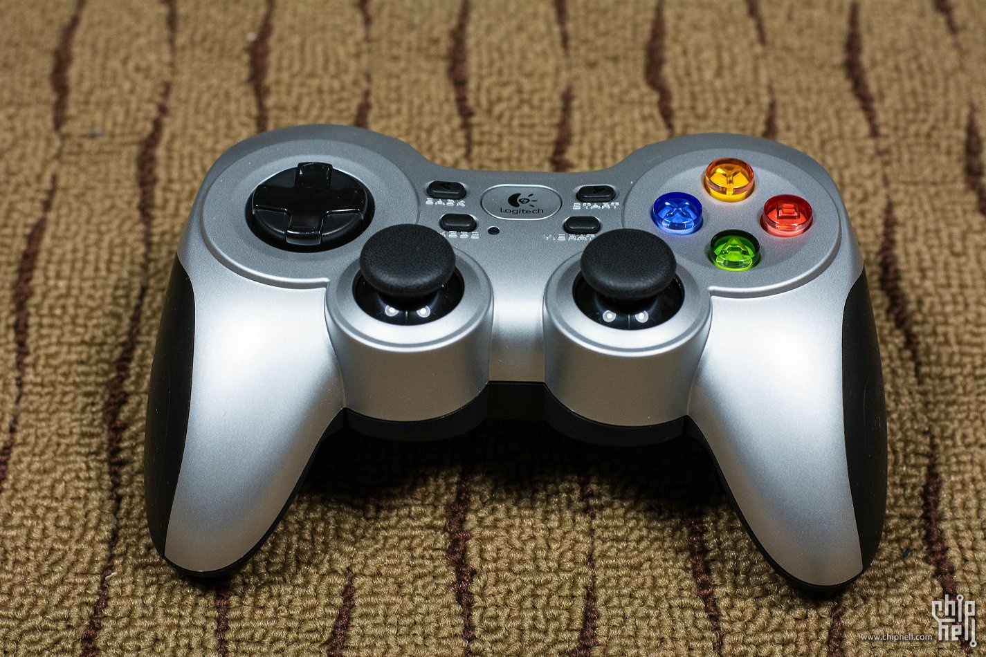 罗技 无线游戏手柄 f710 开箱(附360手柄对比) - 电脑讨论 - chiphell
