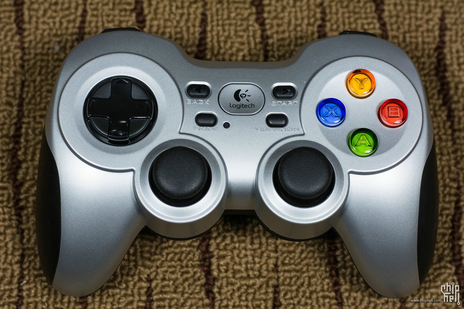 罗技 无线游戏手柄 f710 开箱(附360手柄对比) - 电脑讨论 - chiphell