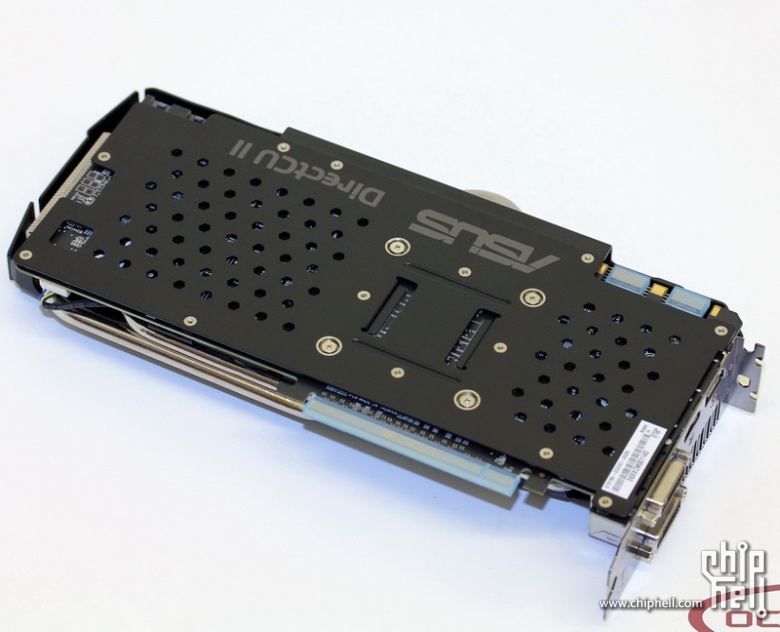 ASUS780DCIIOC-18.jpg