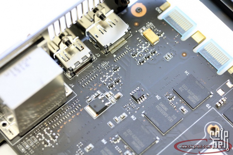 ASUS780DCIIOC-27.jpg