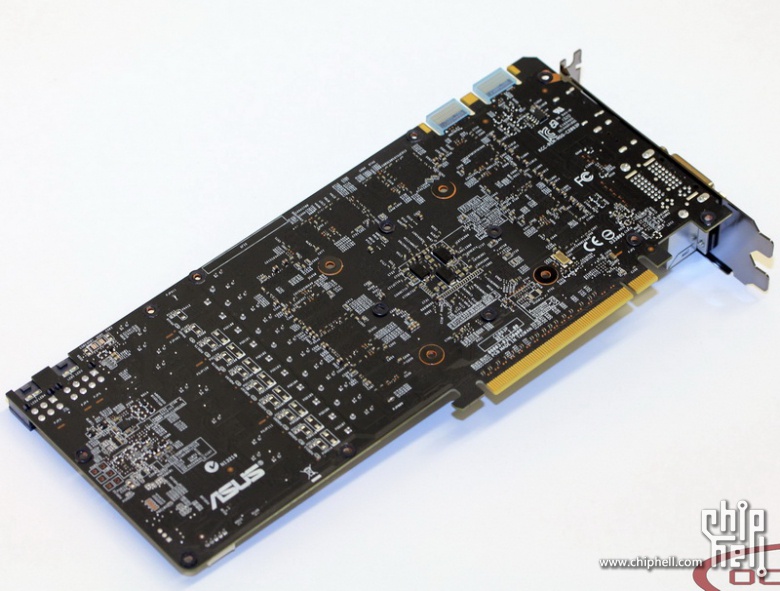 ASUS780DCIIOC-31.jpg