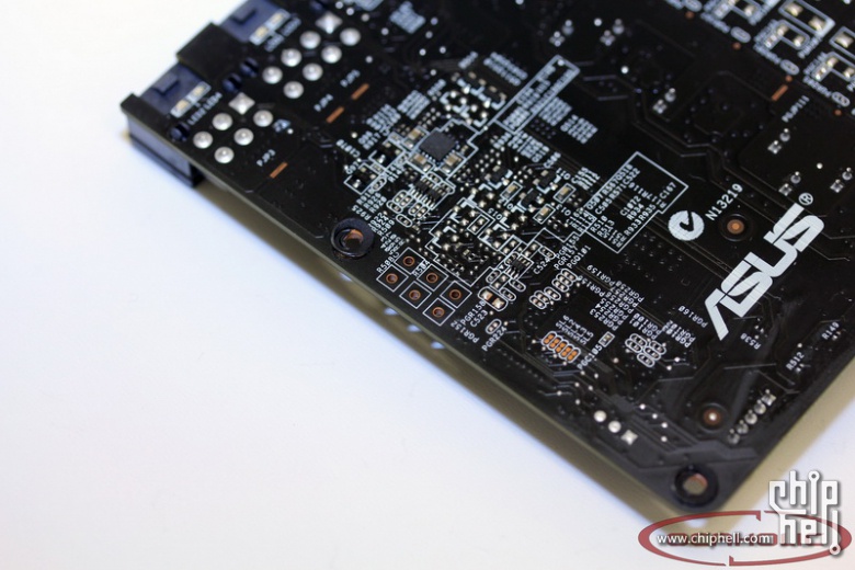 ASUS780DCIIOC-36.jpg