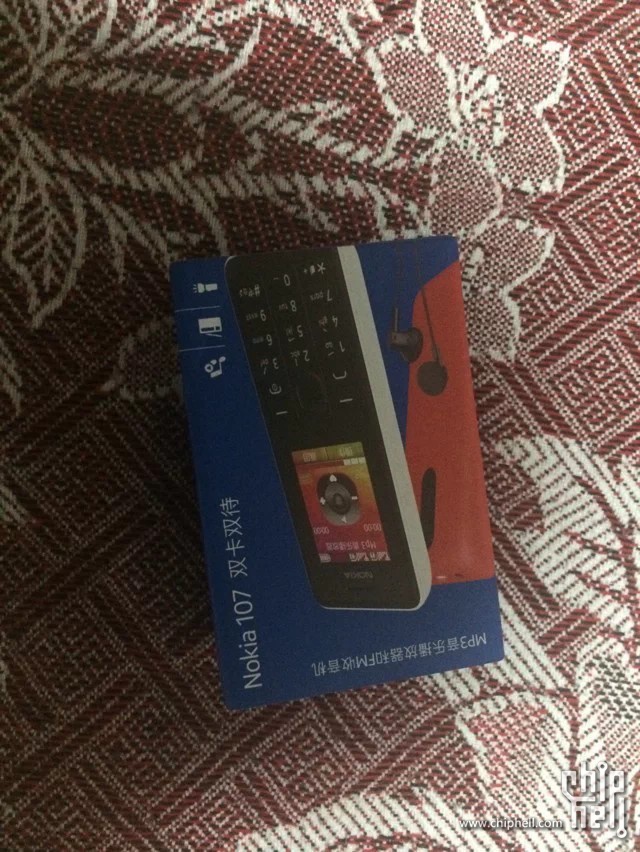 不错的备用功能机NOKIA107