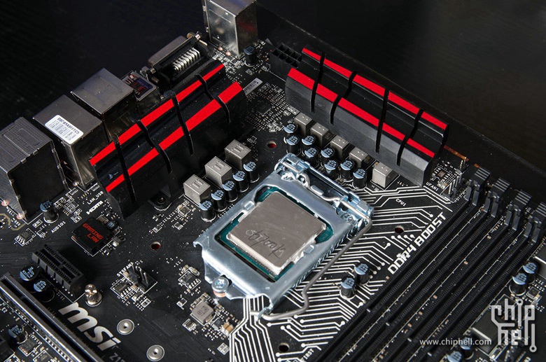 就是7月22日那原帖intel六代目i76700k大战4790k不含超频