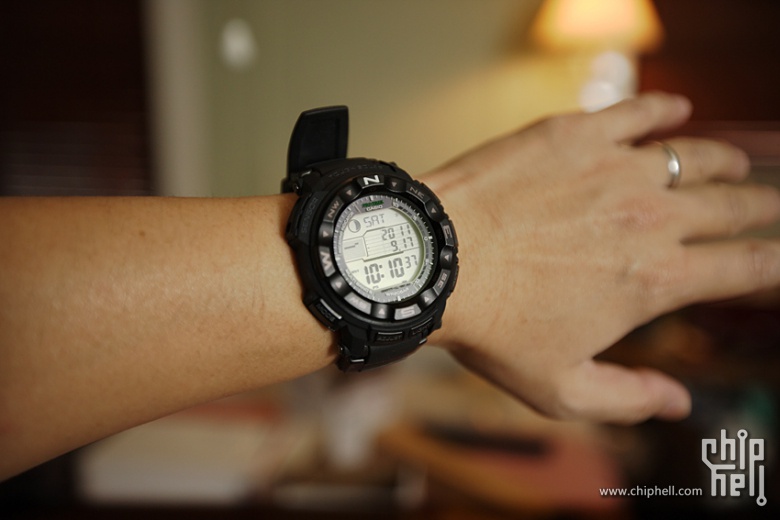 【美亚】卡西欧 prw-2500-1b 六局电波 三重感应 太阳能登山表