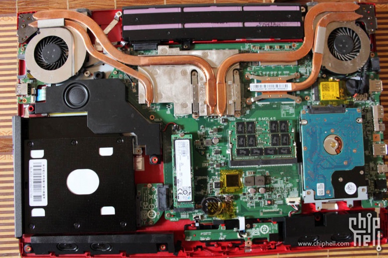 微星GE72 光驱位改SSD固态硬盘。--笔记本装