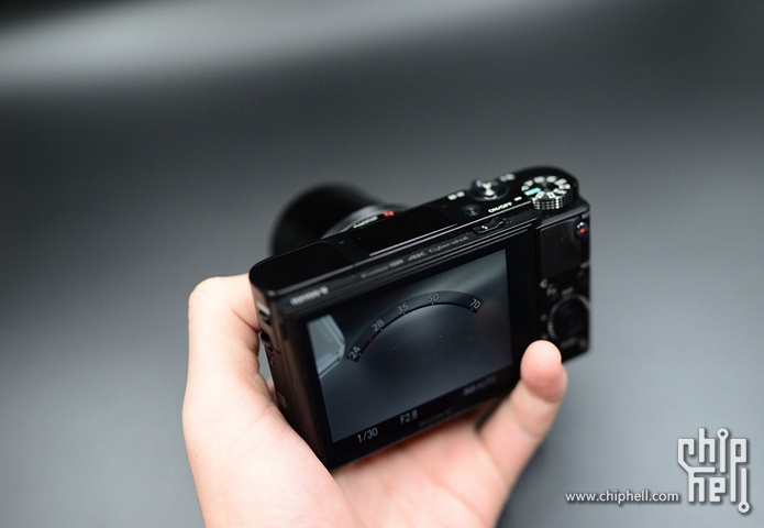 扫街の加特林--索尼黑卡RX100M5开箱&评测