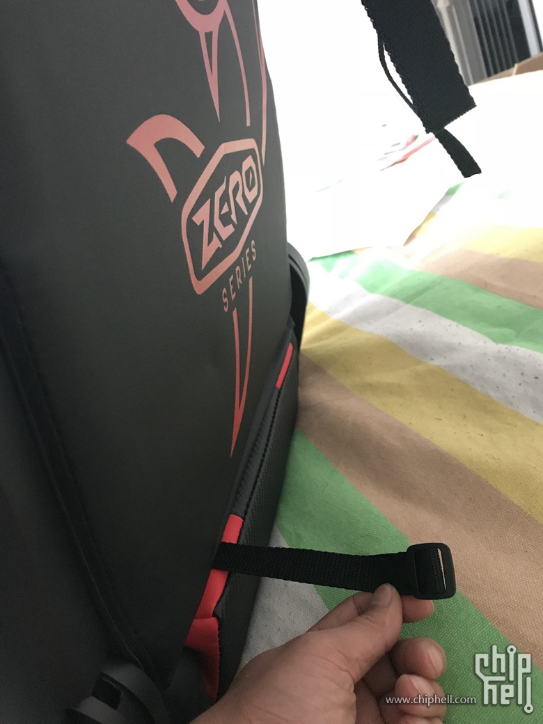 迪锐克斯(DXRACER)RX04 人体工学电竞椅 评