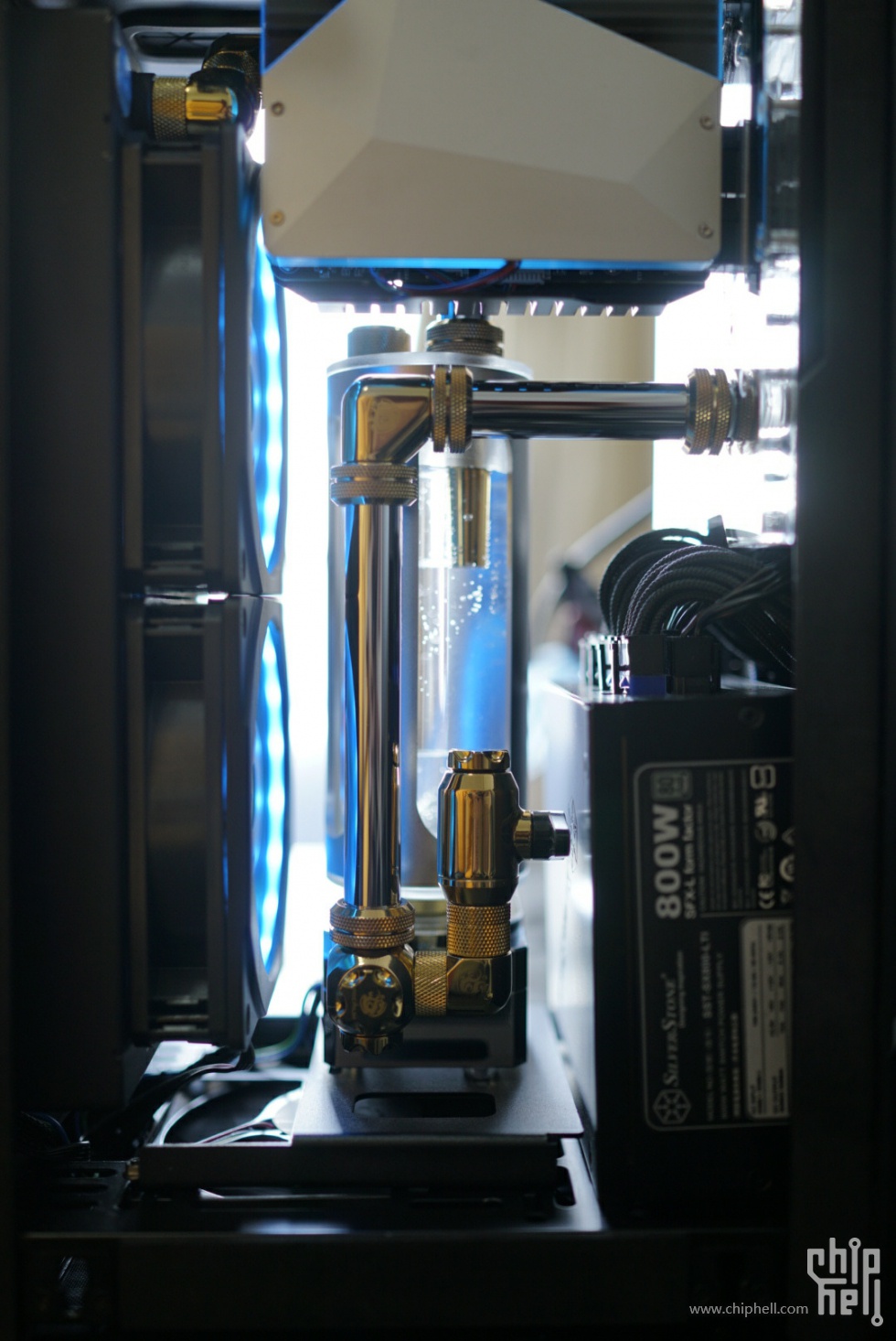 x299eitxaci97920x1080ti水冷追风者217xe机箱更新视频