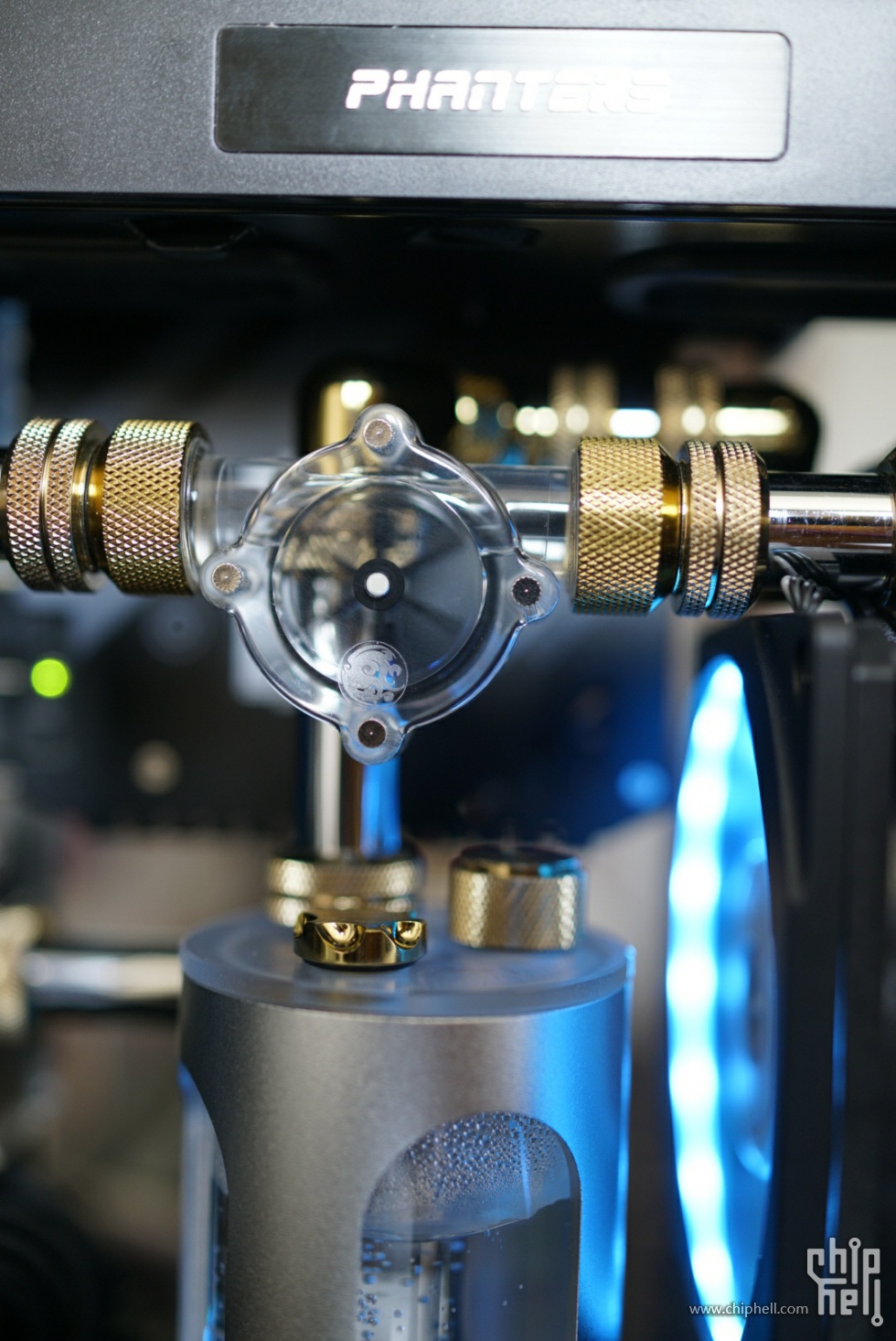 x299eitxaci97920x1080ti水冷追风者217xe机箱更新视频