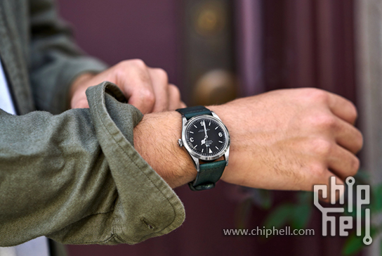 劳中的卡西欧探险家一