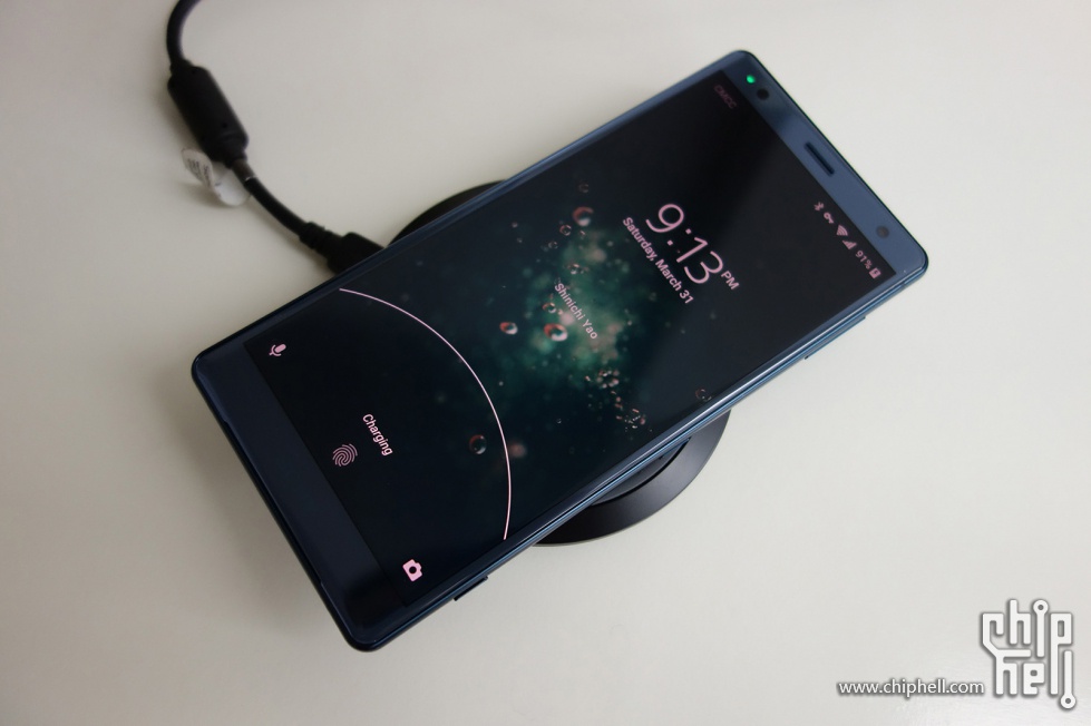 挺可爱的设计 Sony Xperia XZ2