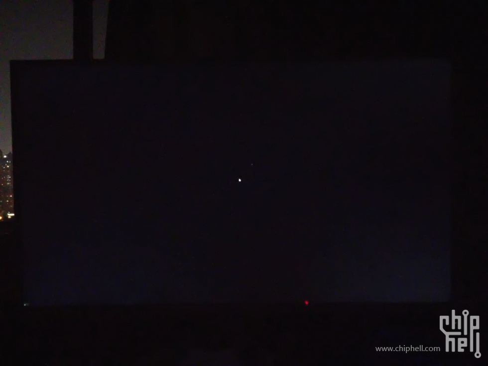 LG 27UK850这漏光水平,大家怎么看?