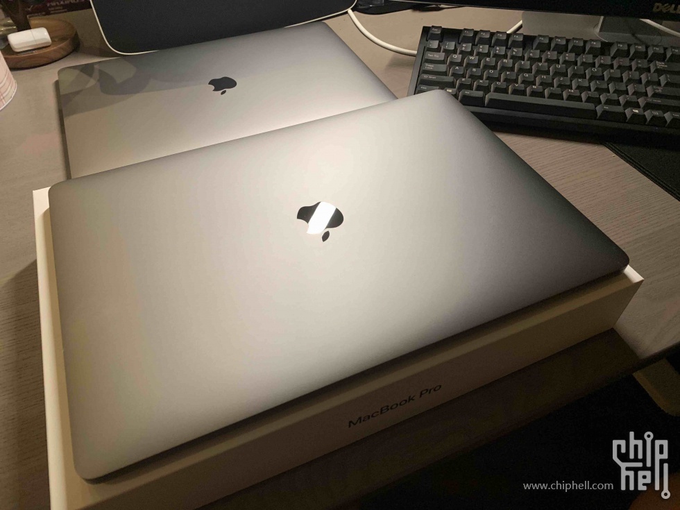 为了MacOS Mojave 入手2018 Macbook pro 15