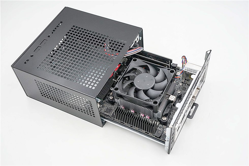 超小amdapu主机华擎deskminia300准系统装机记