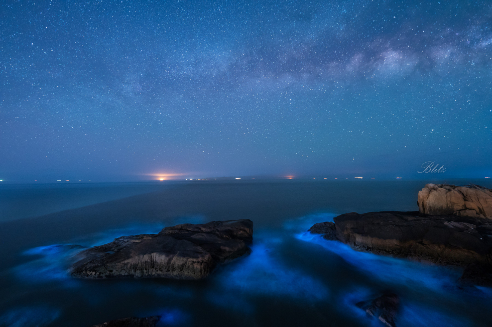 东极岛的荧光海,银河,流星还有小 姐姐