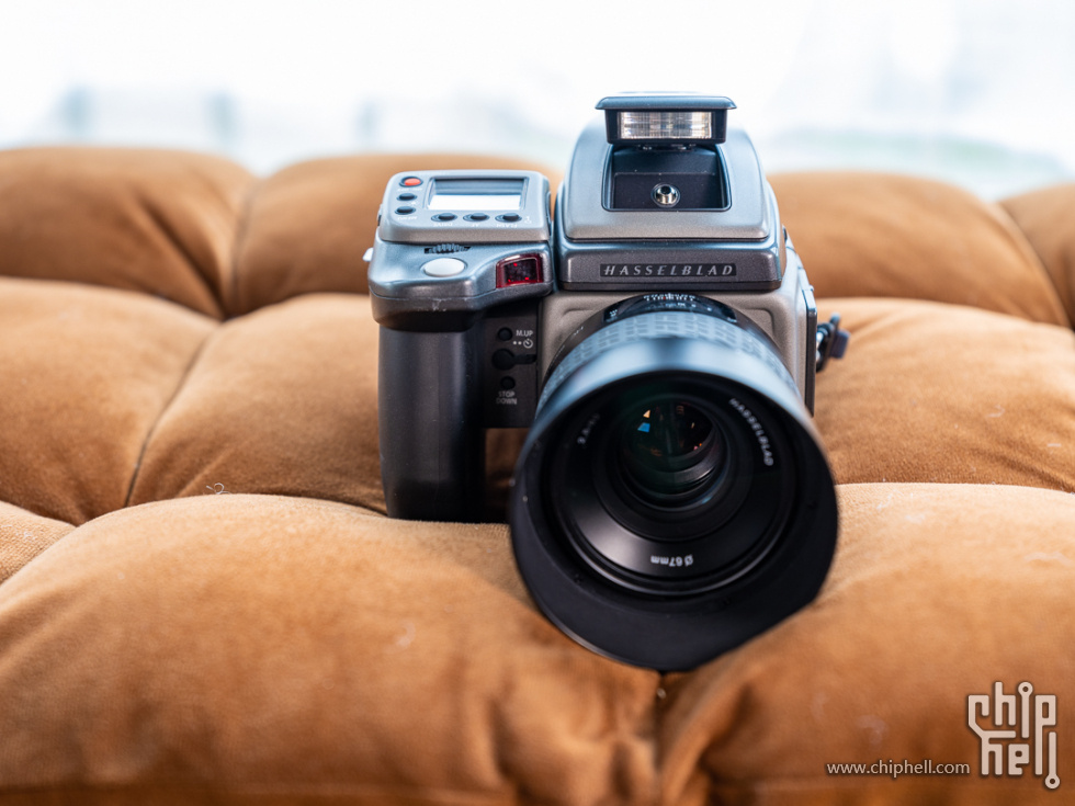 嗞嗞嗞嘀嘀啪哈苏h2d