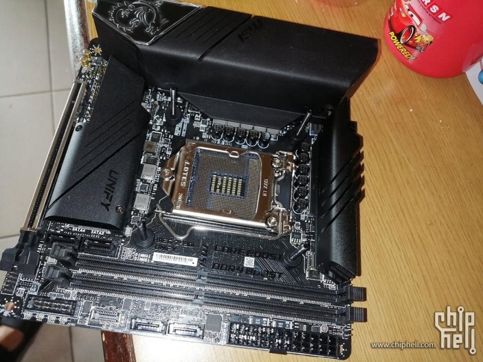 msiz490iunify一片能让我用三种颗粒5000烧机的小板子