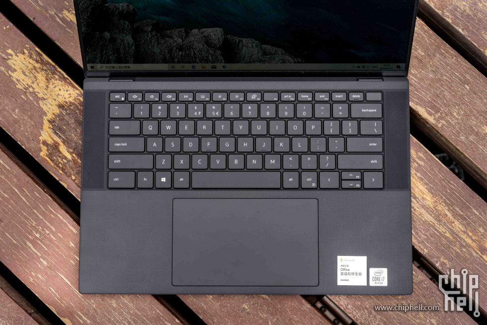 dellxps159500首发评测全屏实力只屏实力