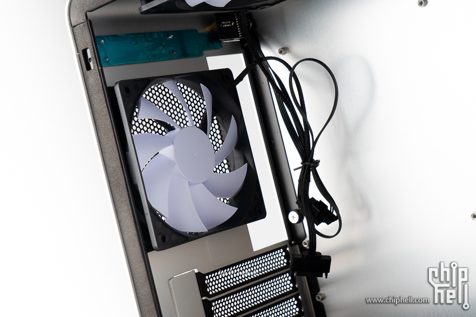 旧瓶装新酒乔思伯umx3装机show