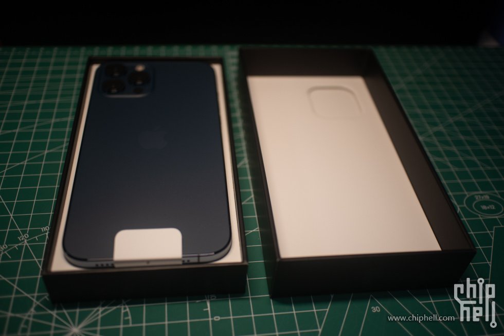 【首发】iphone 12 pro max 海蓝色开箱