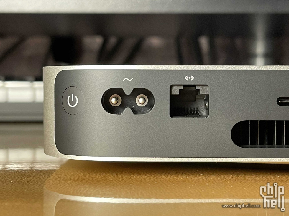 开个箱macminiwithapplem116g内存版