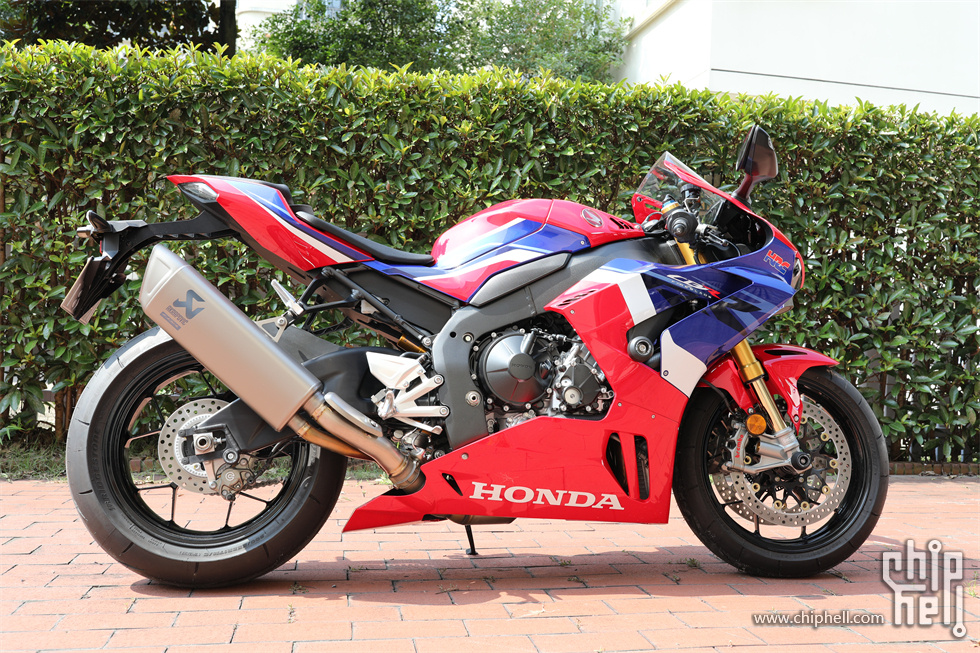 cbr11.jpg