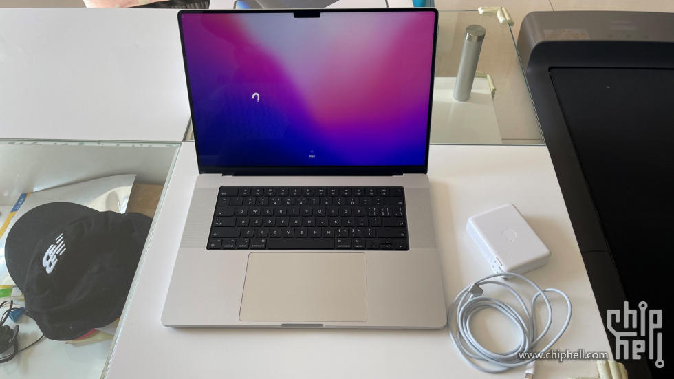 macbookpro202116寸银色开箱简单体验