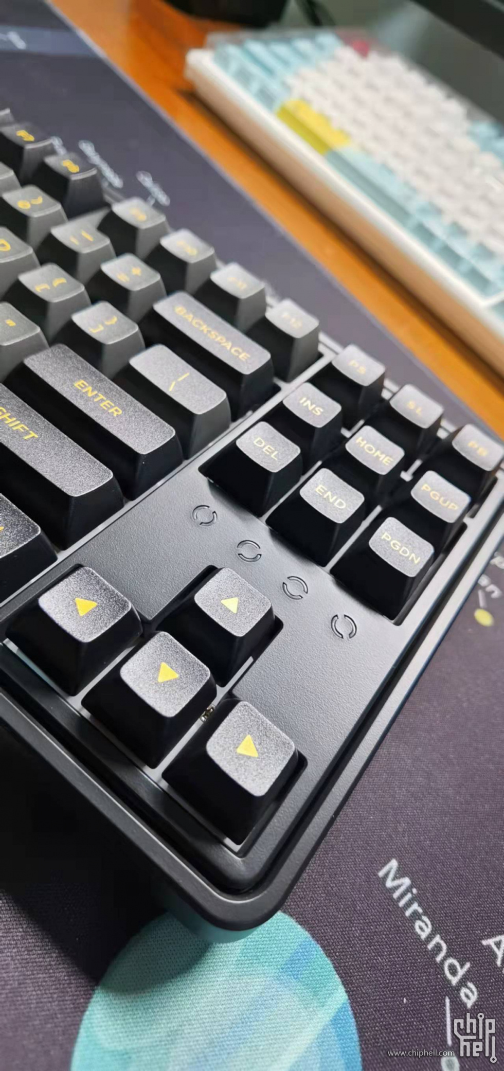 腹灵cmk87三模开个小箱箱