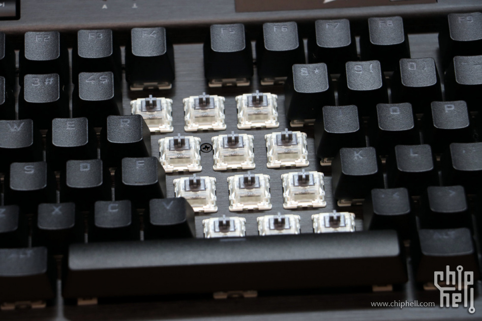 K70 RGB TKL OPX光轴 (21).jpg