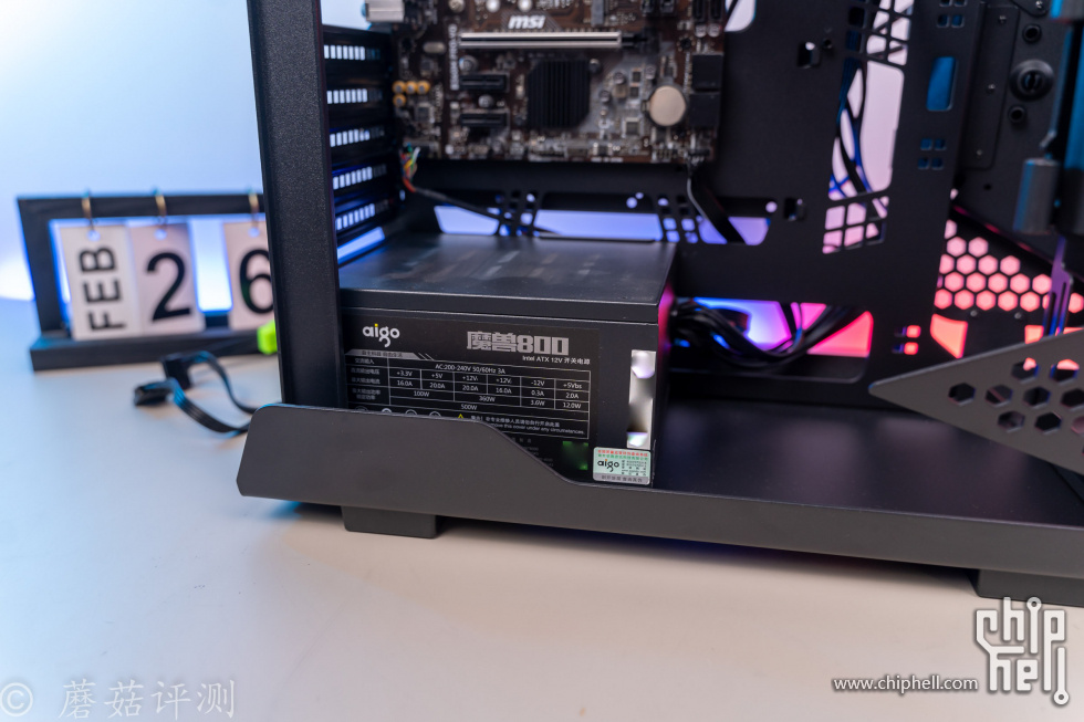 36 20220428 Tt（Thermaltake）阿帕奇Mini 黑色 小型机箱水冷电脑主机（电竞概念造型M.jpg