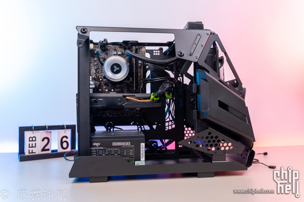 41 20220428 Tt（Thermaltake）阿帕奇Mini 黑色 小型机箱水冷电脑主机（电竞概念造型M.jpg