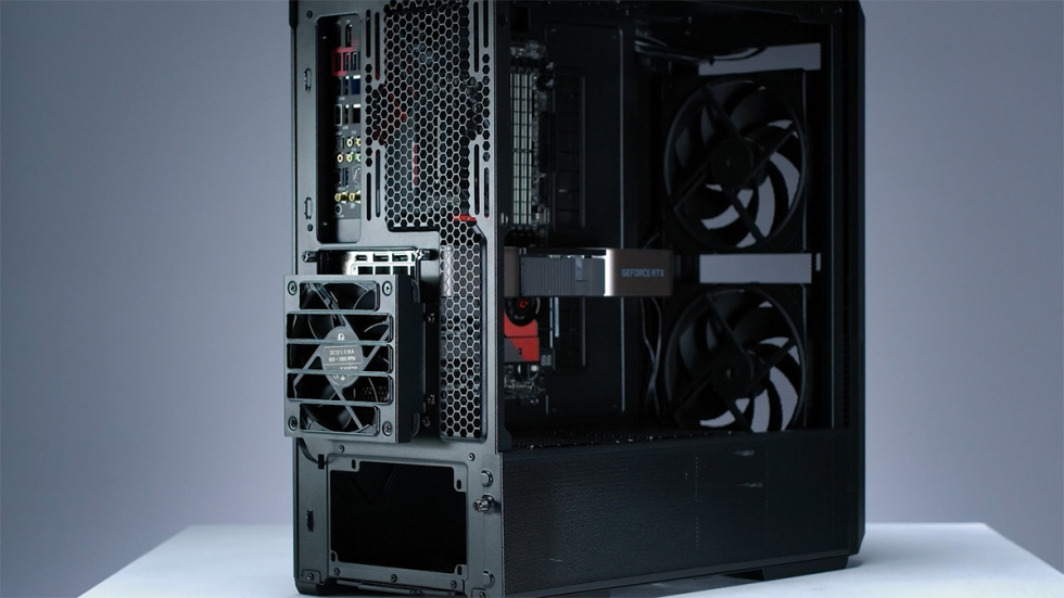 lancool_216_06.jpg