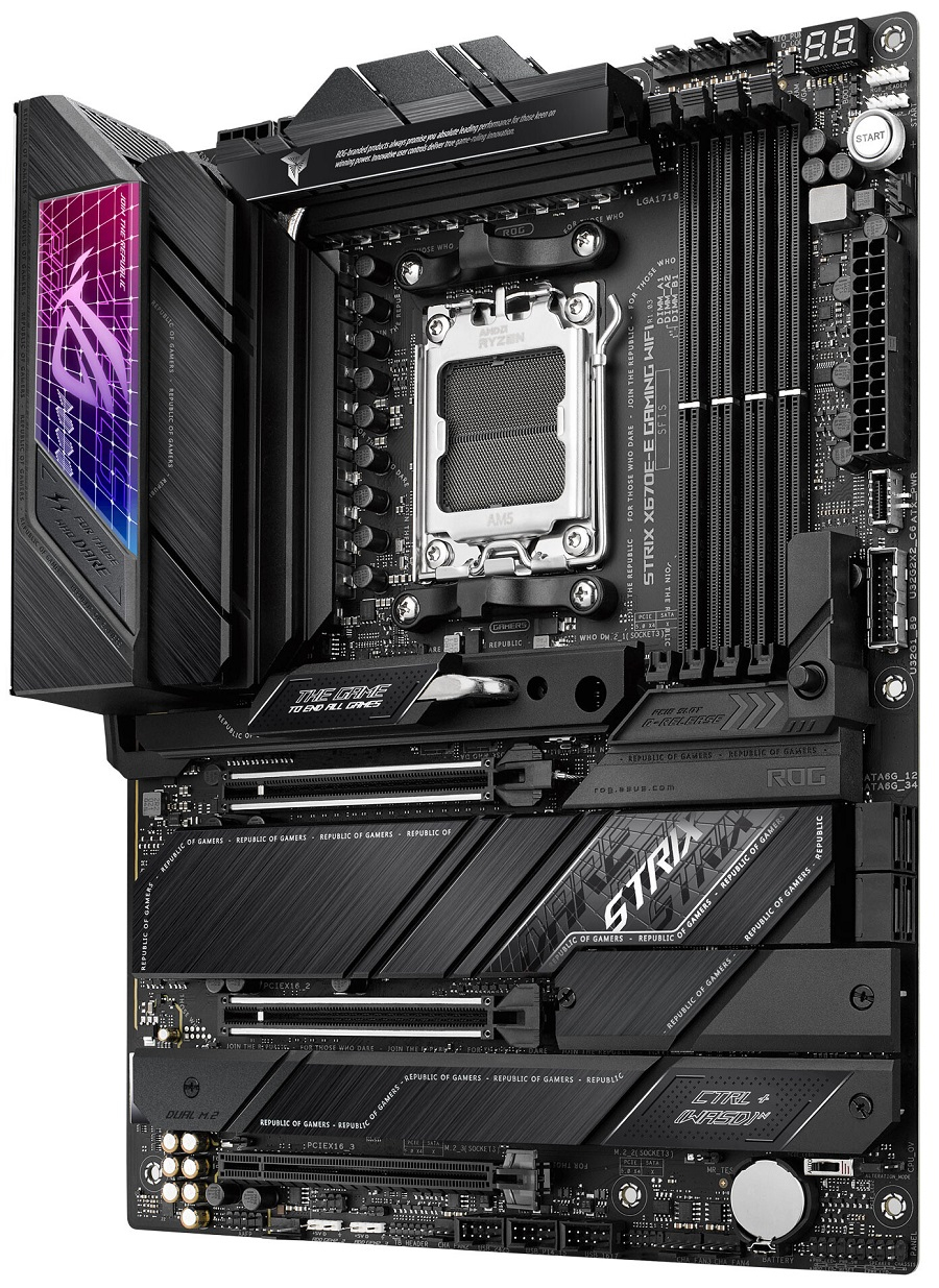 ASUS_X670E_2.jpg