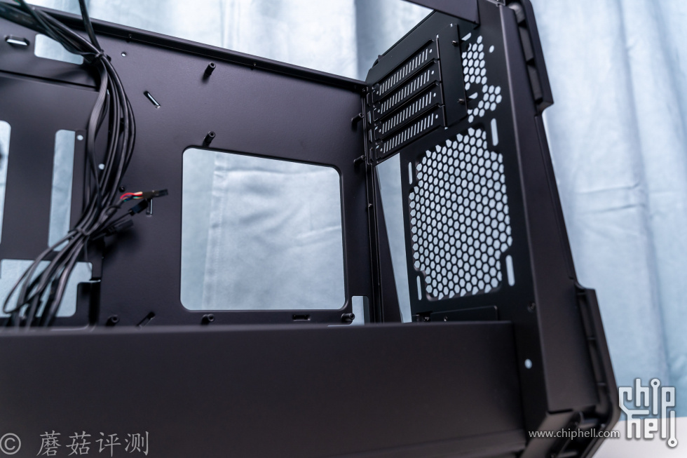 26_20221013_安钛克_Antec_Dark_Cube_M-ATX机箱支持水冷240配2个前面板.jpg