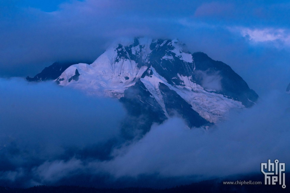 梅里雪山