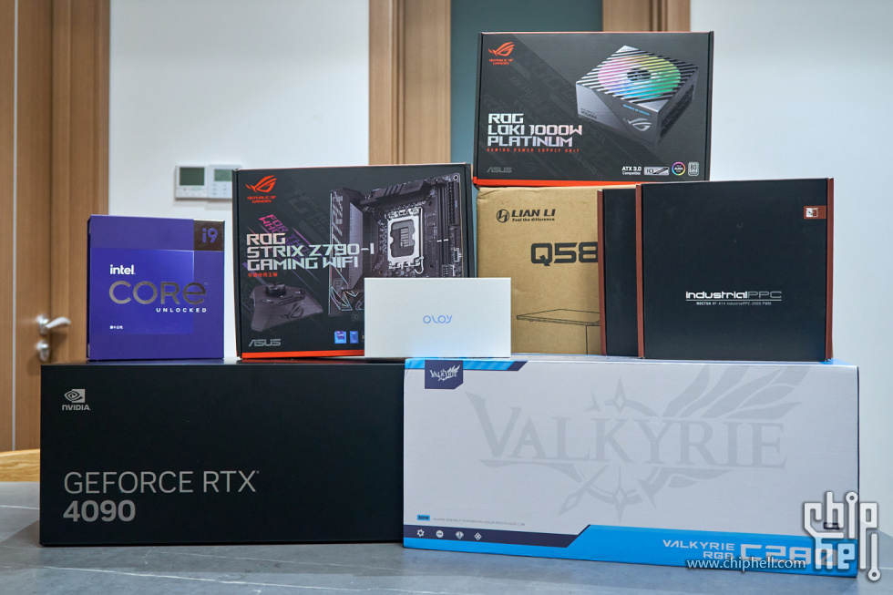 22-11-01-13900K_RTX4090_ITX-PC_Build-DSC00164.jpg