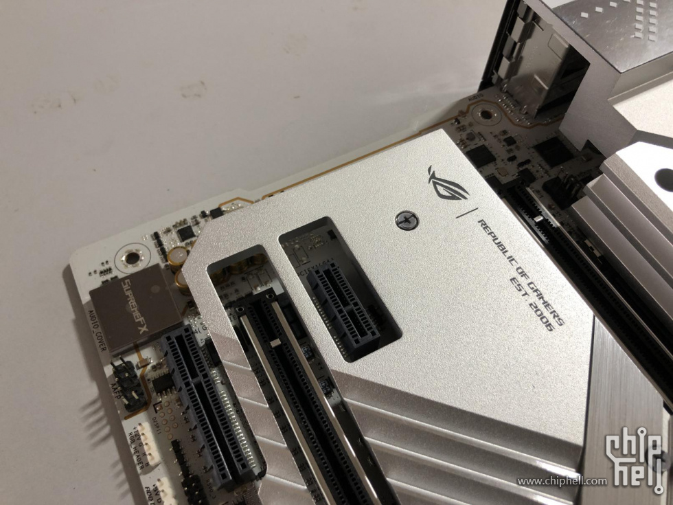 ASUS ROG Maximus Z790 Apex (11).jpg
