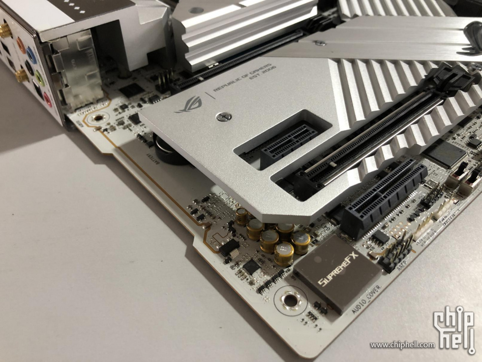 ASUS ROG Maximus Z790 Apex (13).jpg
