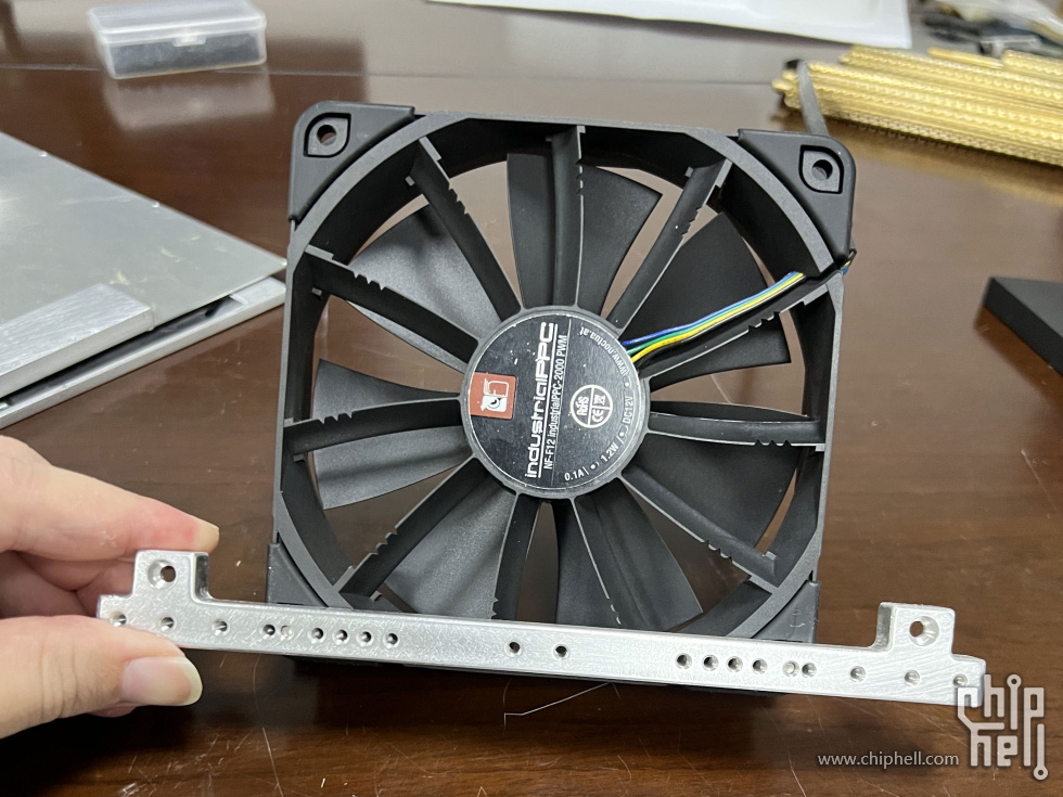 Own-Design-ITX-D5-Cooler-V1-02.jpg