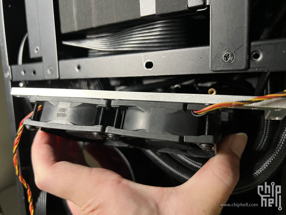 Own-Design-ITX-D5-Cooler-V2-05.jpg
