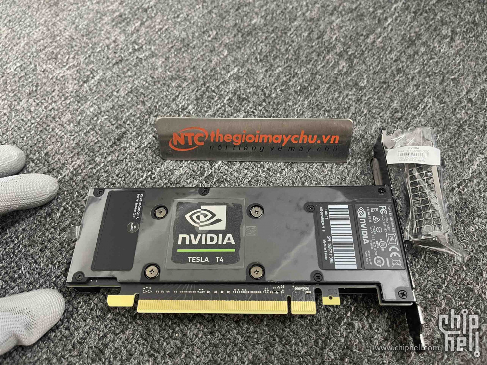 英伟达 nVIDIA Tesla P4 16GB GPU 运算显卡(2).jpg