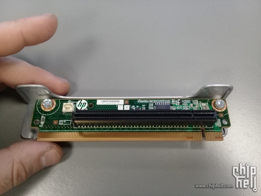 HPE ProLiant DL360 Gen9 - PCI Riser PN 779157-001 (2).jpg