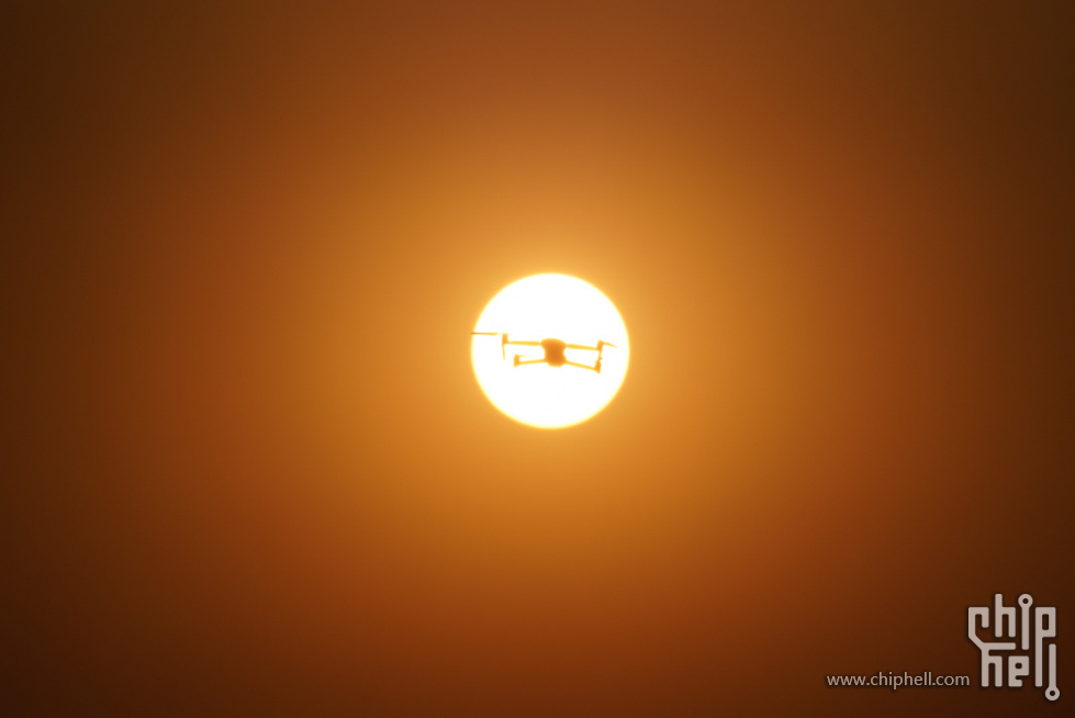 XCR01604-22.jpg