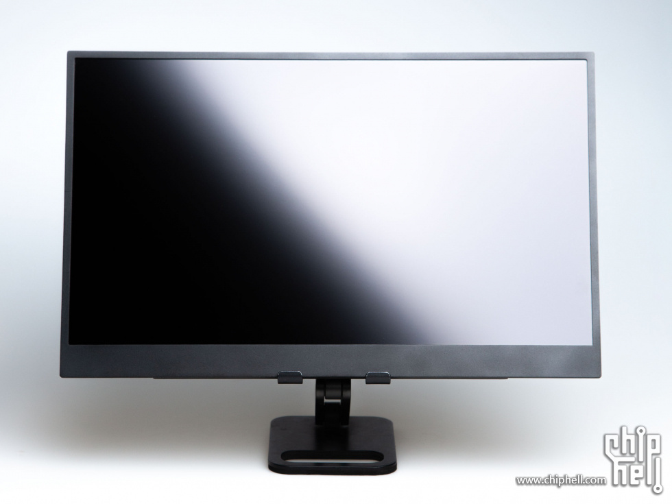 HRF-Mark-I_Portable-Monitor_4K120Hz-B156ZAN051_299A2706.jpg