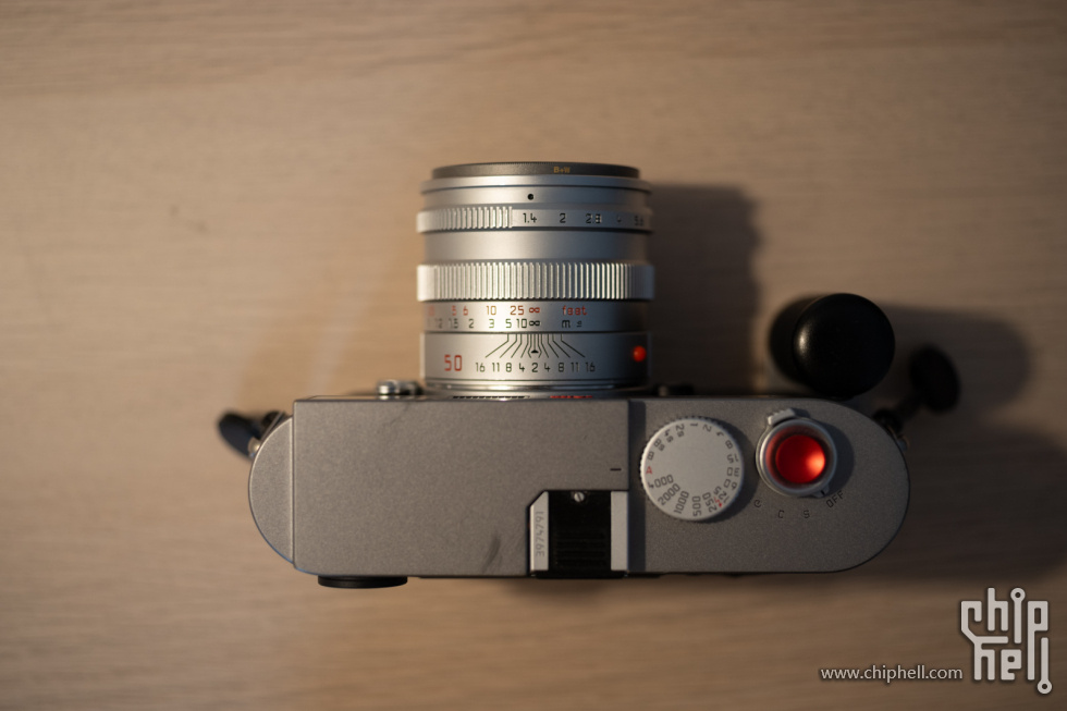 LeicaSL-m9-prea-1.jpg