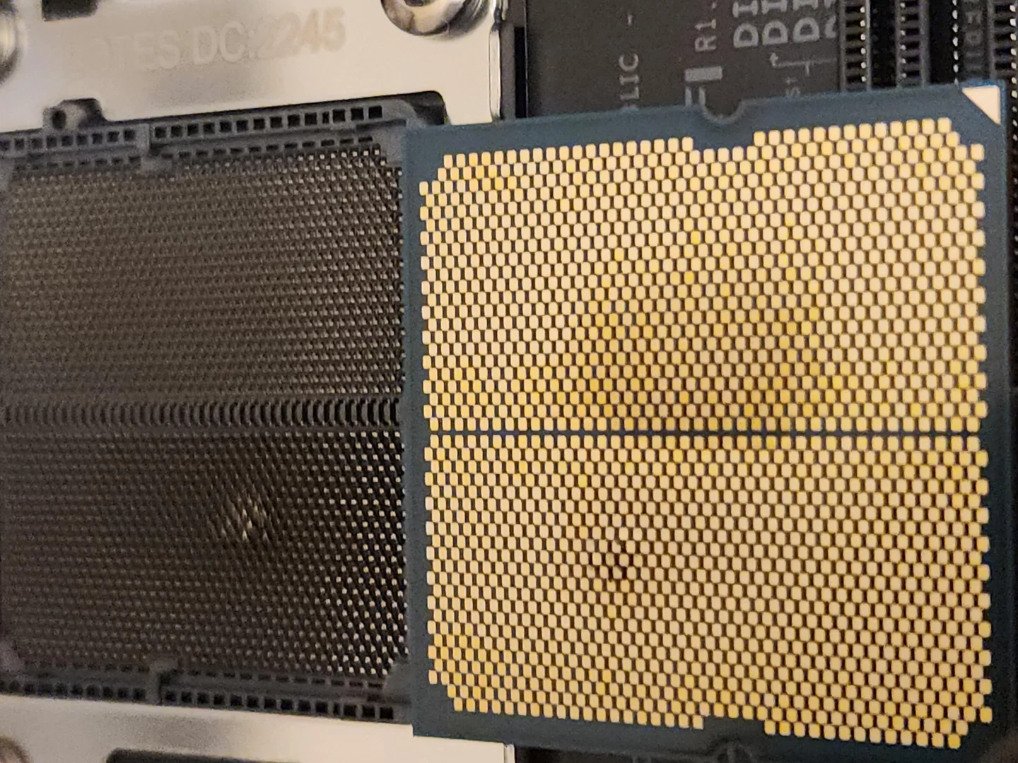 1682320212_86_AMD-Ryzen-7-7800X3D-processor-burned-out-and-damaged-the.webp.webp
