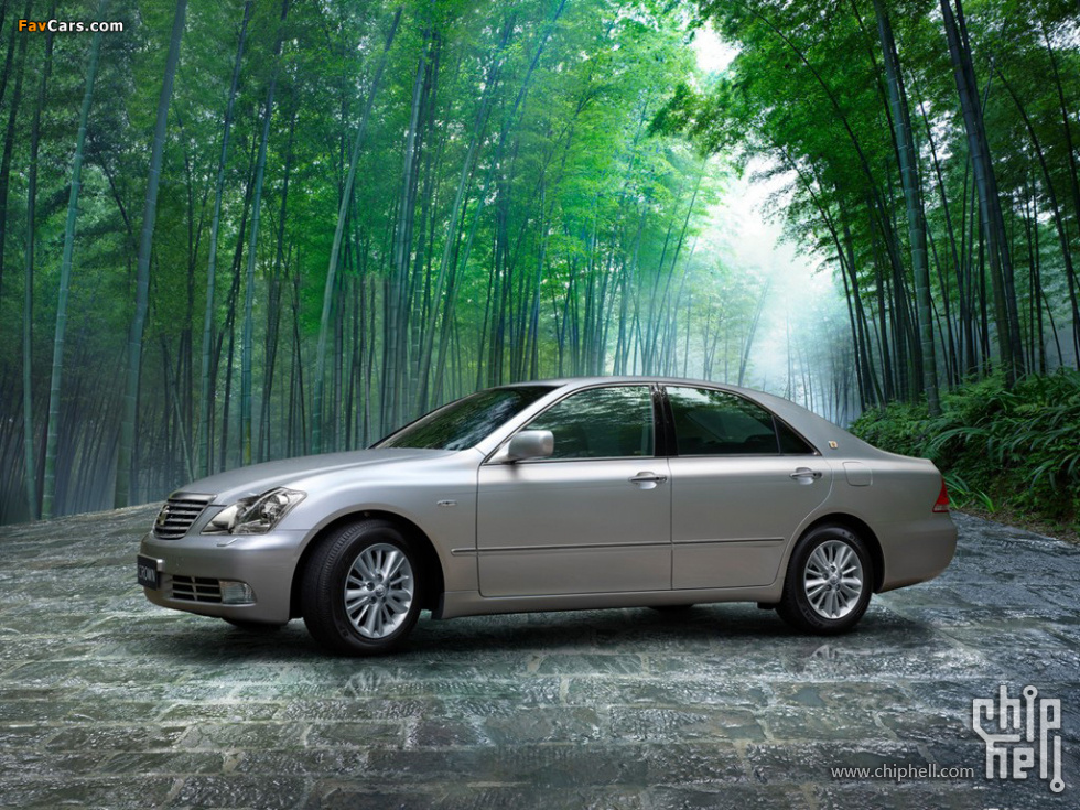 toyota_crown_2005_wallpapers_3.jpg