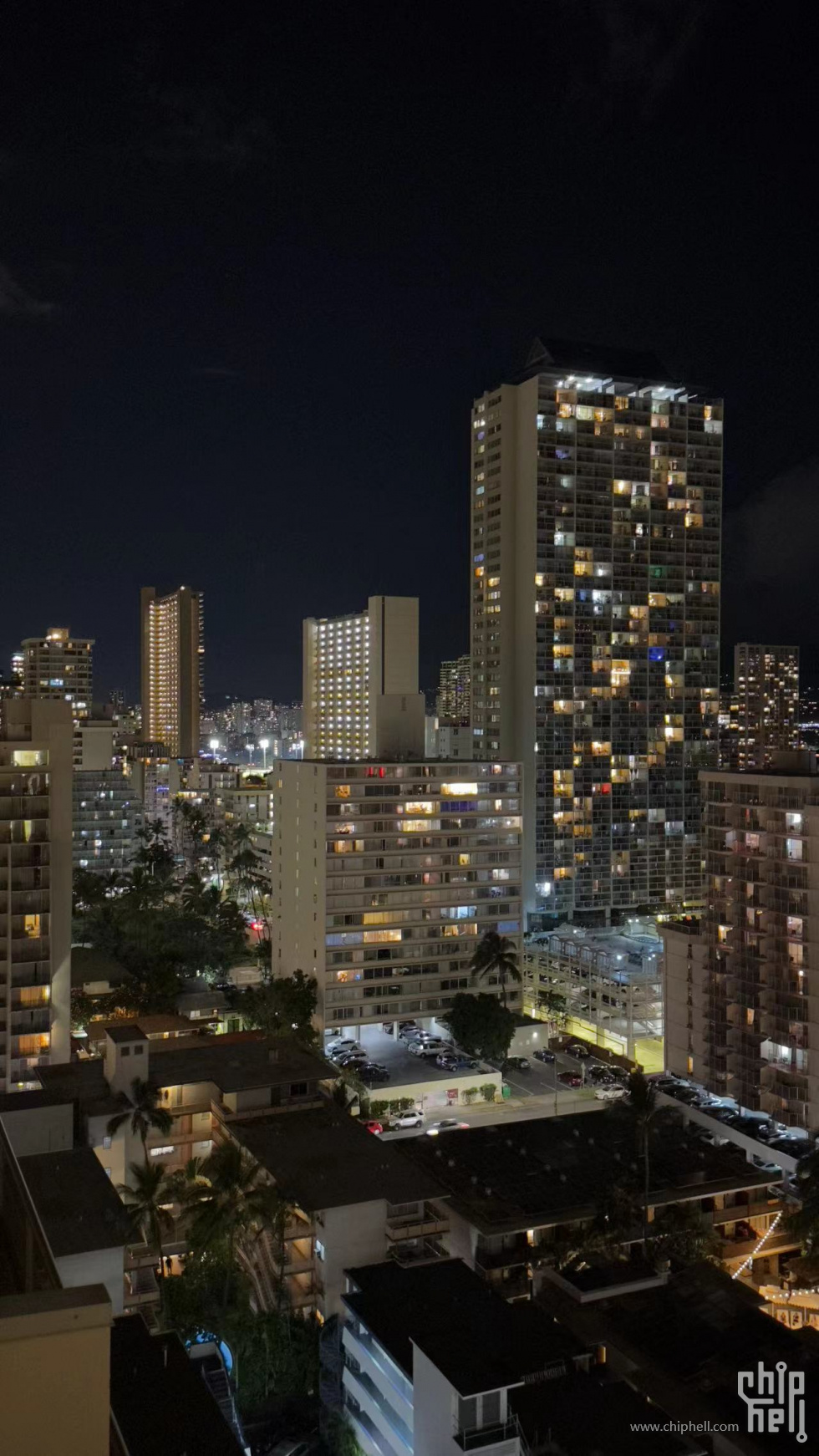 酒店阳台拍的夜景